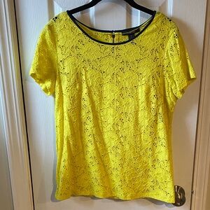 Style & Co. Bright Yellow Lace Short Sleeve Top
